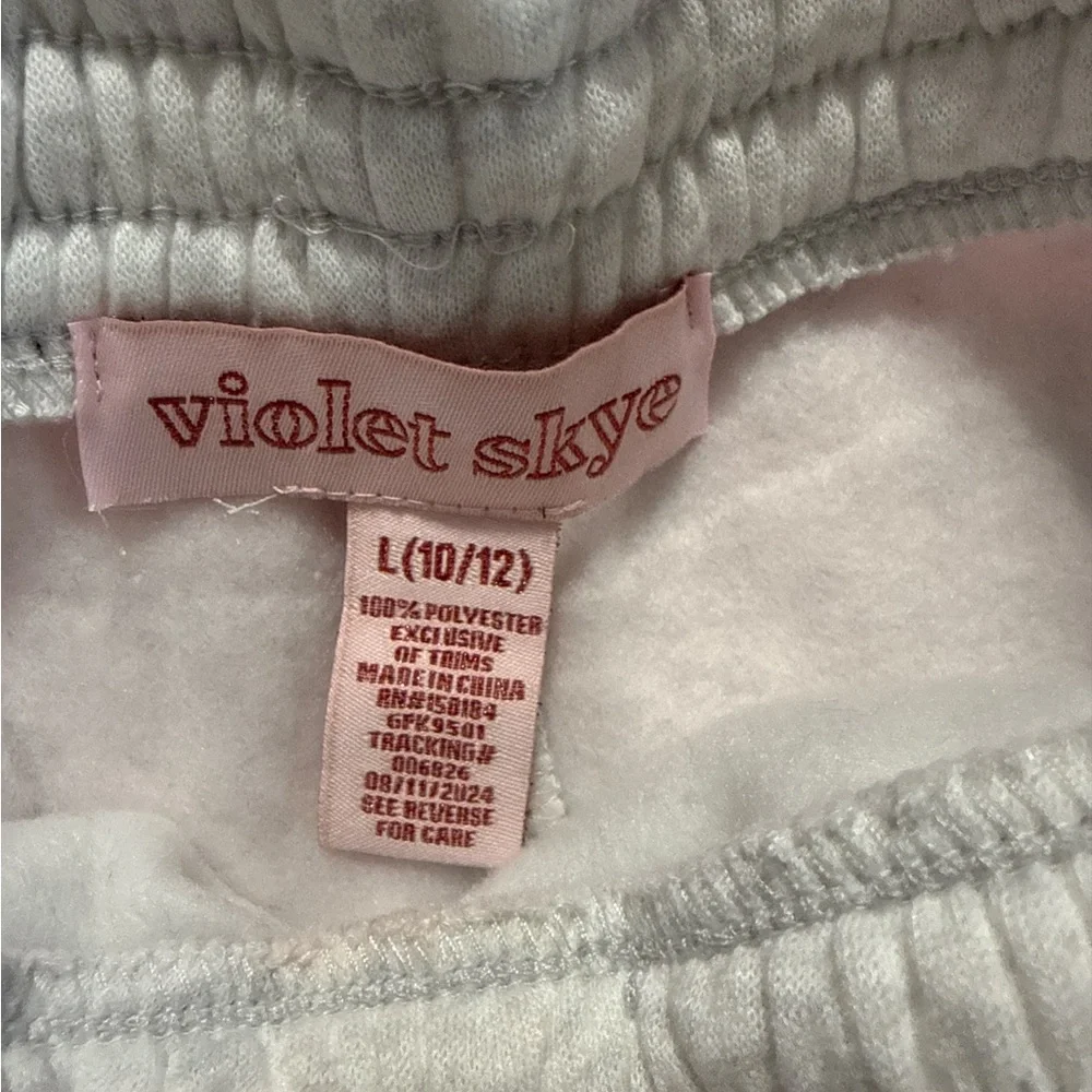 New in Carrier Cowgirl Hat Pink and Gray Embroidered Sweatshirt 4-Piece Set